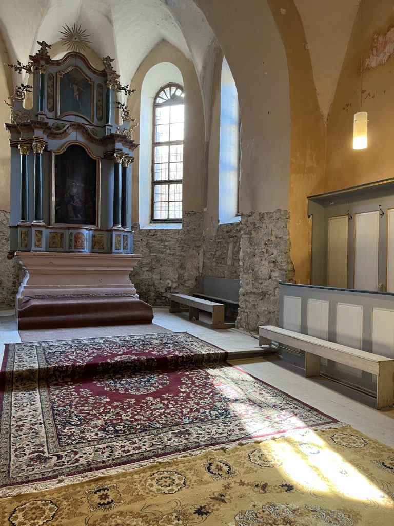 lässt die Geschichte des Gebäudes