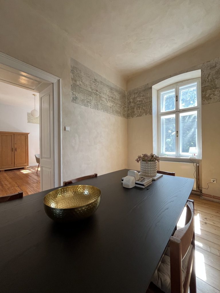 um den historischen Charakter